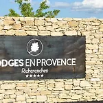 En Provence - Ecogites & Restaurant Insolites 5* Richerenches