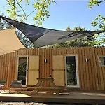 En Provence - Ecogites & Restaurant Insolites