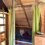 En Provence - Ecogites & Restaurant Insolites 酒店