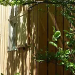 En Provence - Ecogites & Restaurant Insolites Hotel