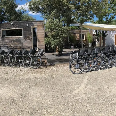 En Provence - Ecogites & Restaurant Insolites Hotel Richerenches