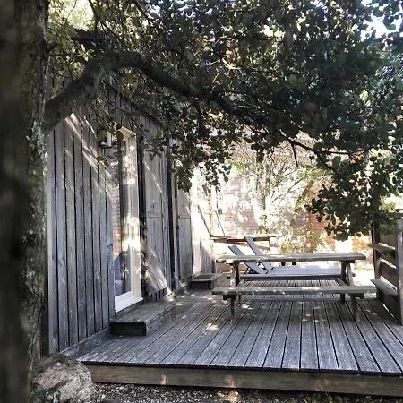 En Provence - Ecogites & Restaurant Insolites