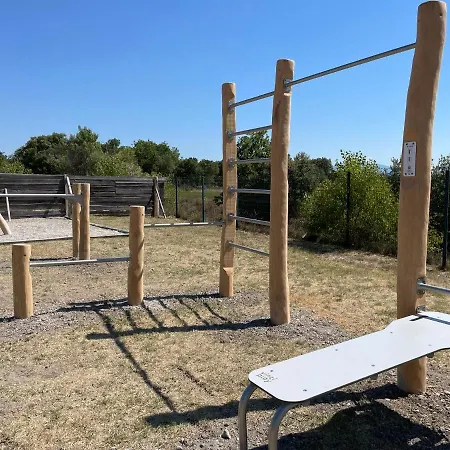 En Provence - Ecogites & Restaurant Insolites Richerenches